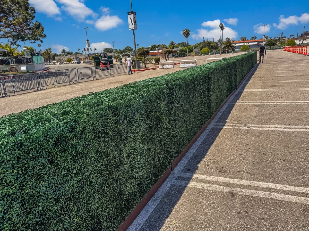Wide view of hedge barrier system at Kia Forum