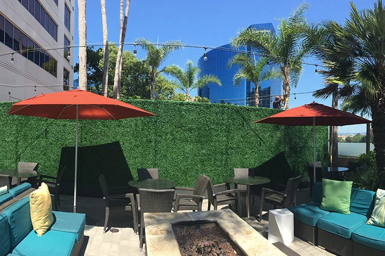 Flexible space division in use